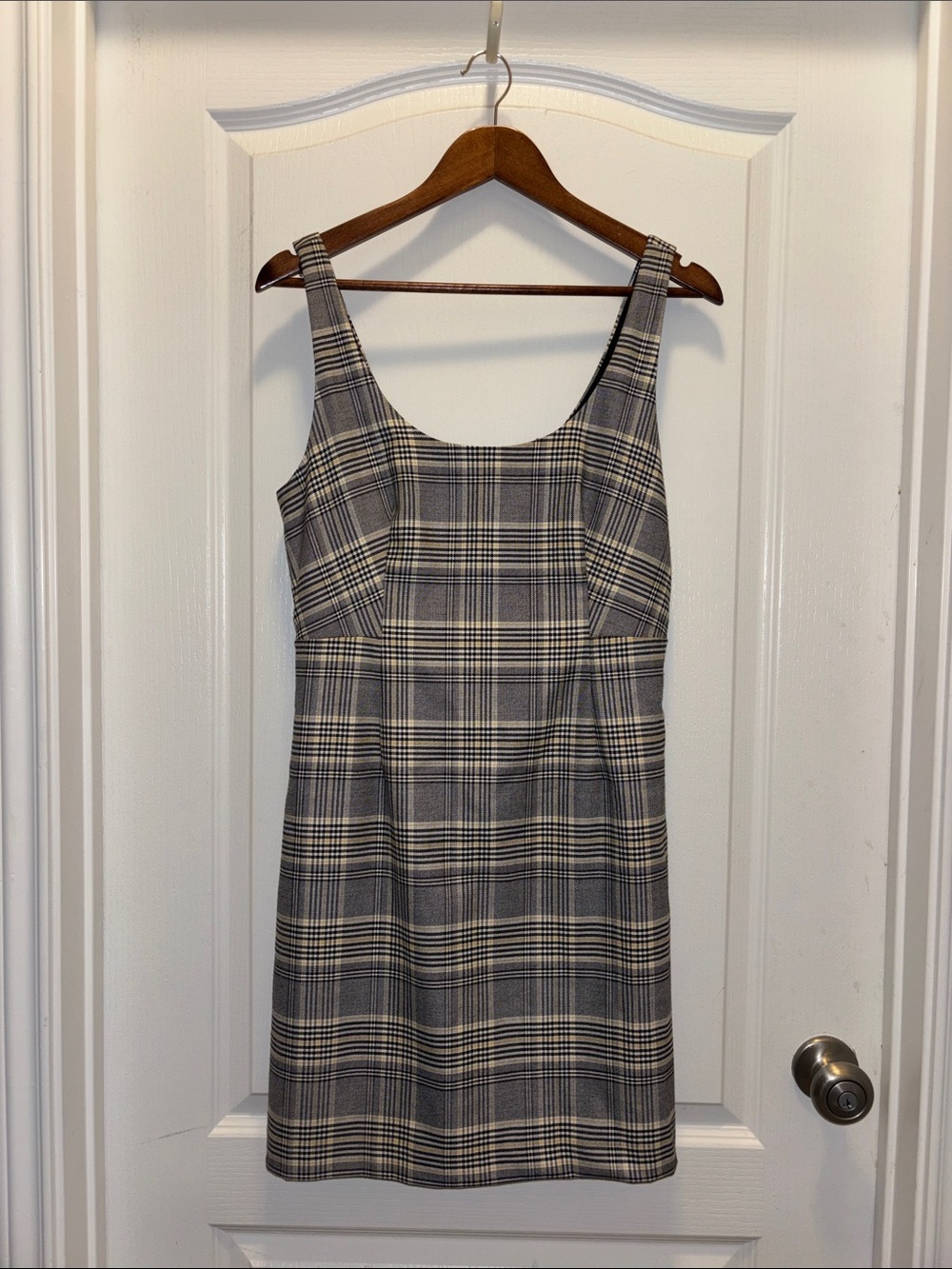 Banana Republic Plaid Sleeveless Mini Dress in Gray and Cream Size 10
